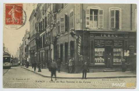 Angle des rues Stanislas et des Carmes (Nancy)